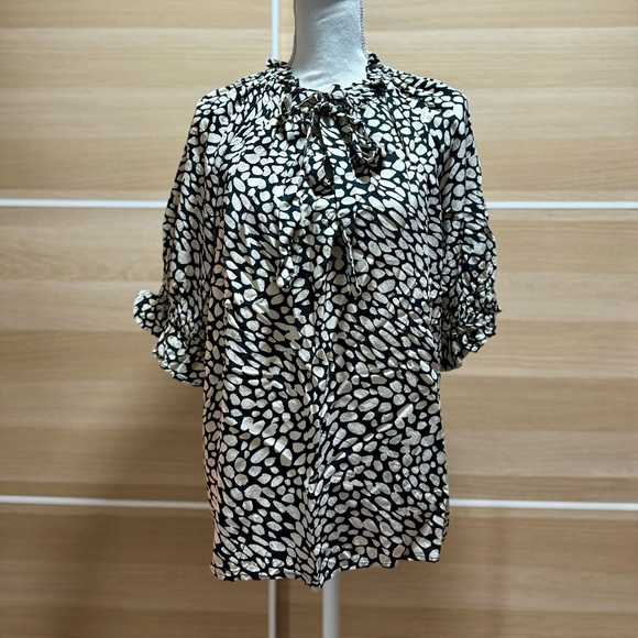 Who What Wear Blouse - Picture 3 of 12